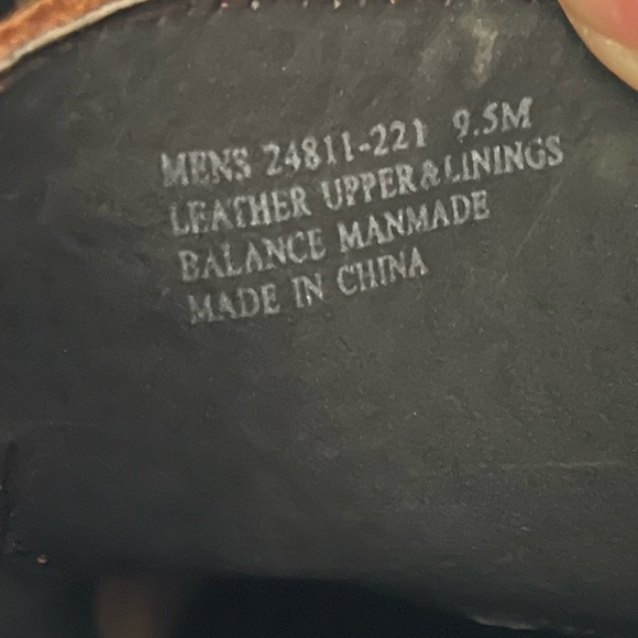 Stacy Adams Tan Leather Oxfords - Picture 3 of 6